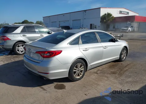 2015 Hyundai Sonata Se из США, поврежденный, VIN 5NPE24AF9FH050773